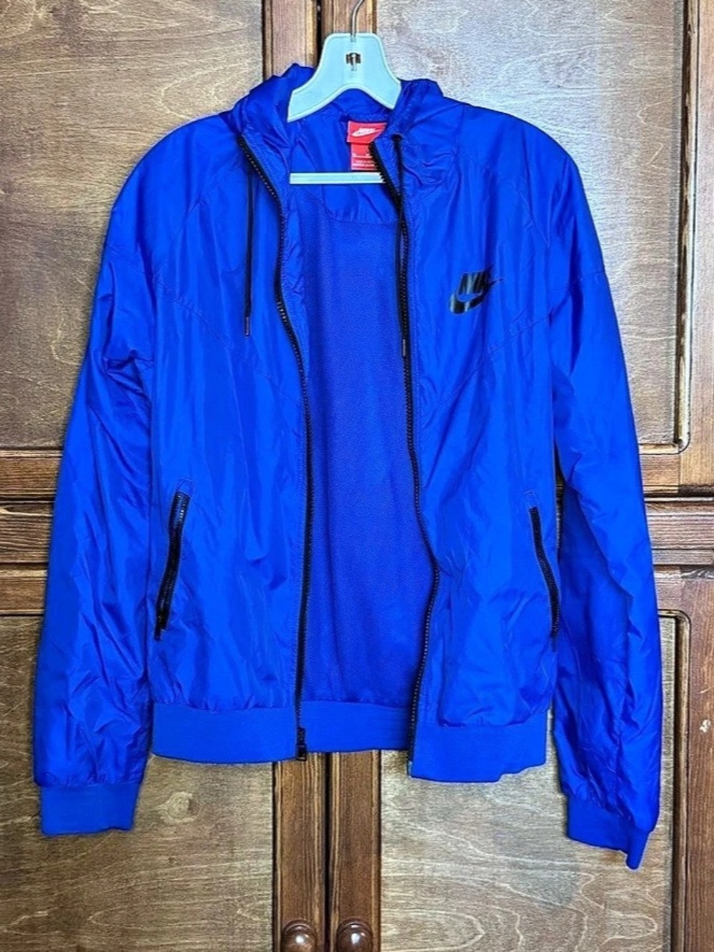 Nike Windbreaker in Blue Size Medium Like New